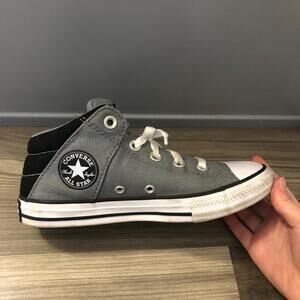 Converse Size 3 Chuck Taylor‎ All Star Axel Sneakers